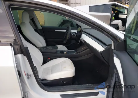 2021 Tesla Model 3 Standard Range Plus Rear-Wheel Drive from USA, damaged, VIN 5YJ3E1EA2MF087803